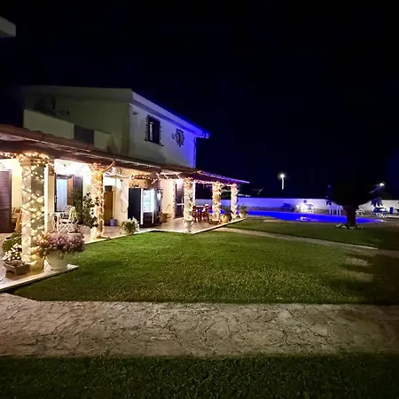 Resort Luxury Affitta Camere-3